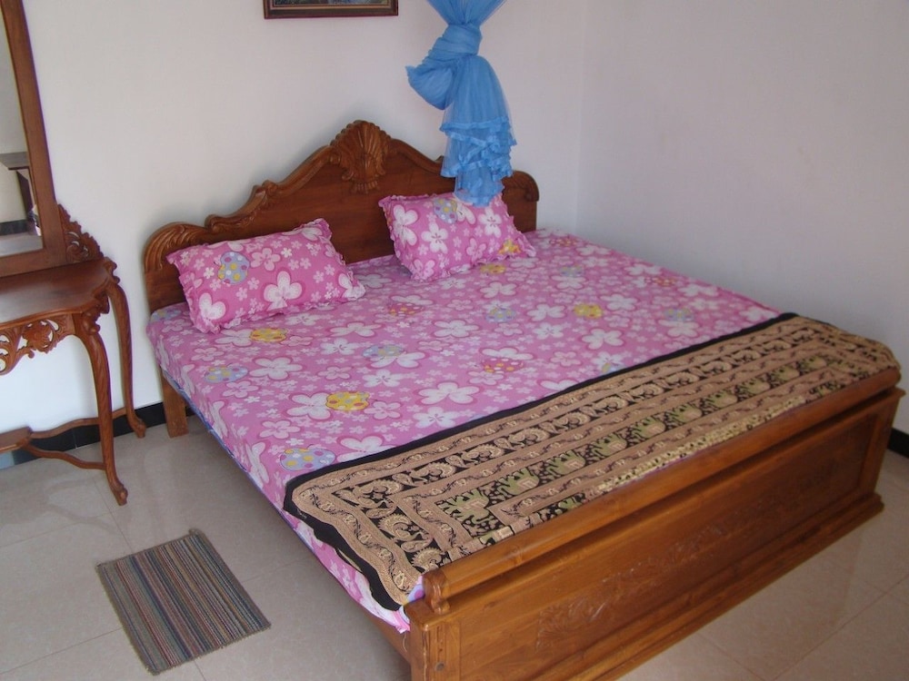 Bentota Dilu Villa 9/21