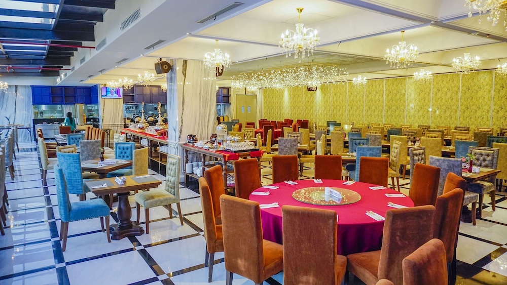 Swiss-Belhotel Kendari 49/70