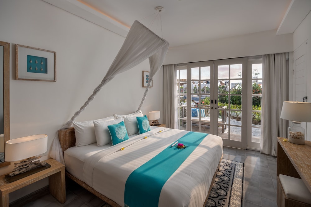 Suite, Garden View