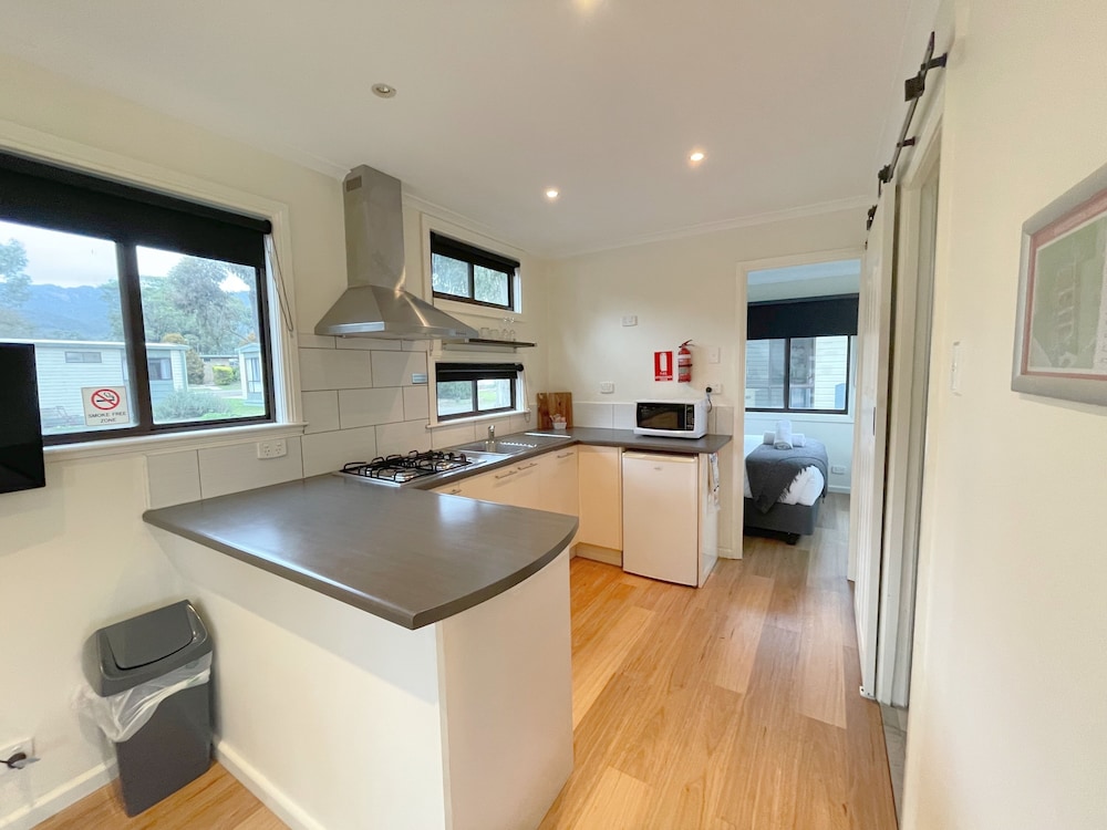 Breeze Holiday Parks Grampians 2/48