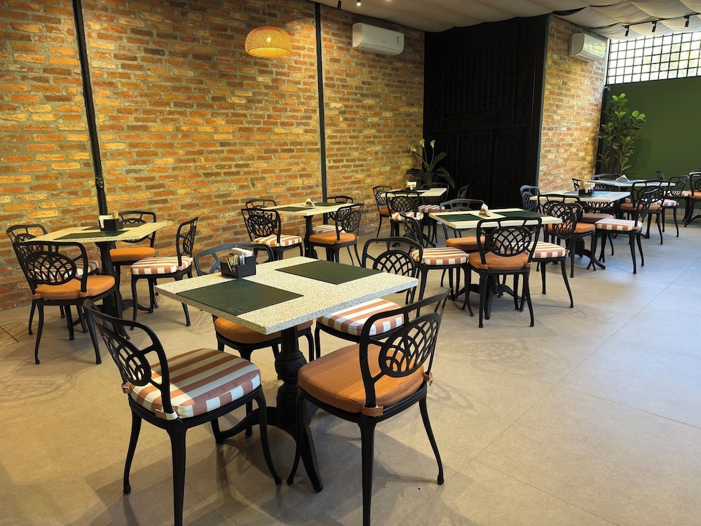 HOTEL GRAAL INN MAIRIPORA 23/36