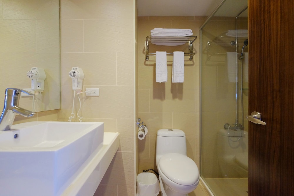City Suites Gateway 55/58