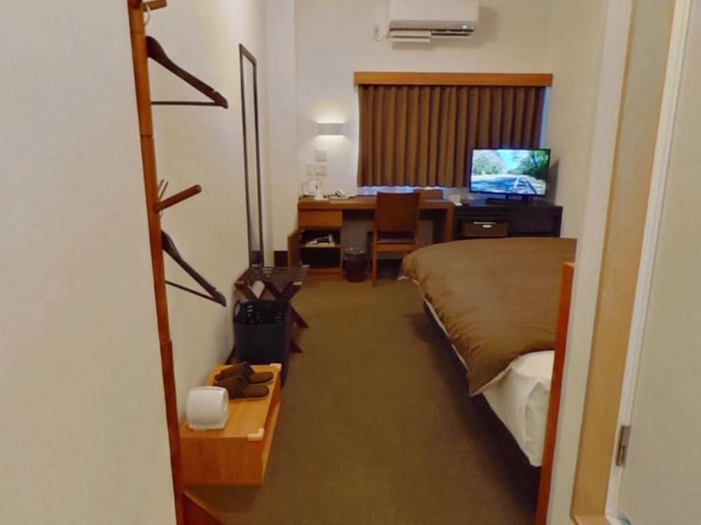 Shirakawa Business Hotel 24/57