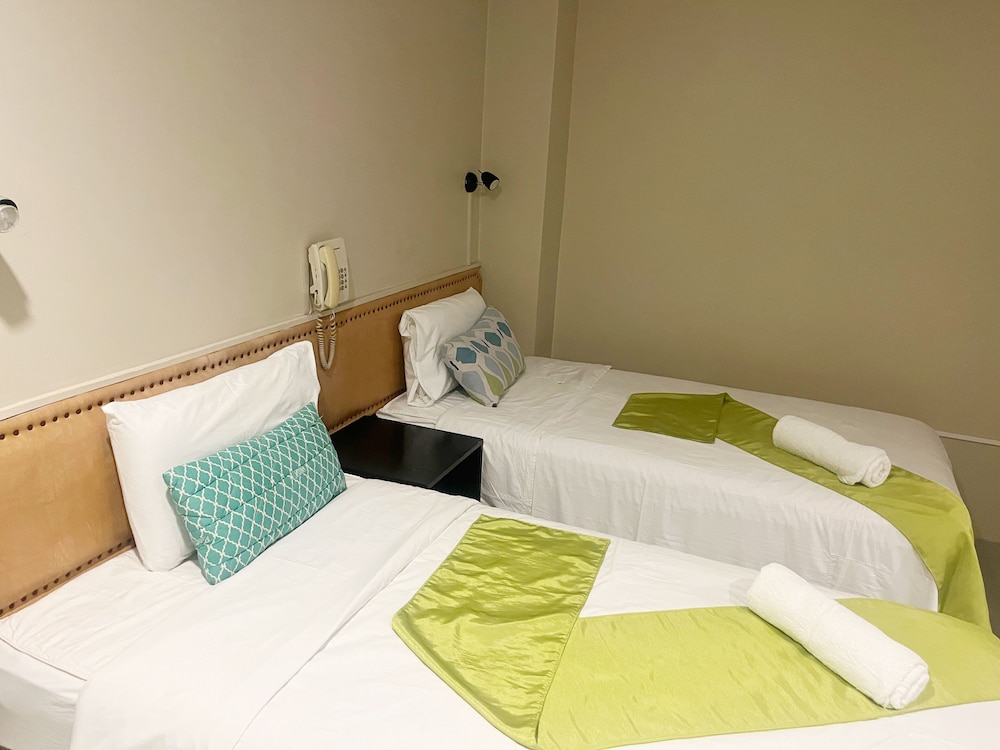 STANDARD, TWIN BEDS