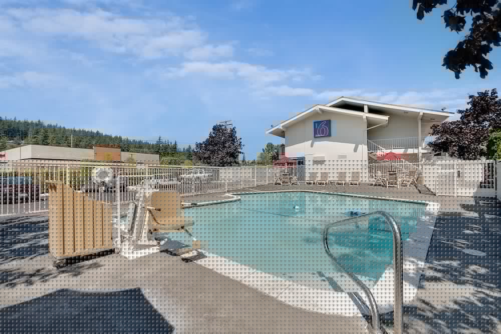 Motel6 Bellingham, WA thumb 3