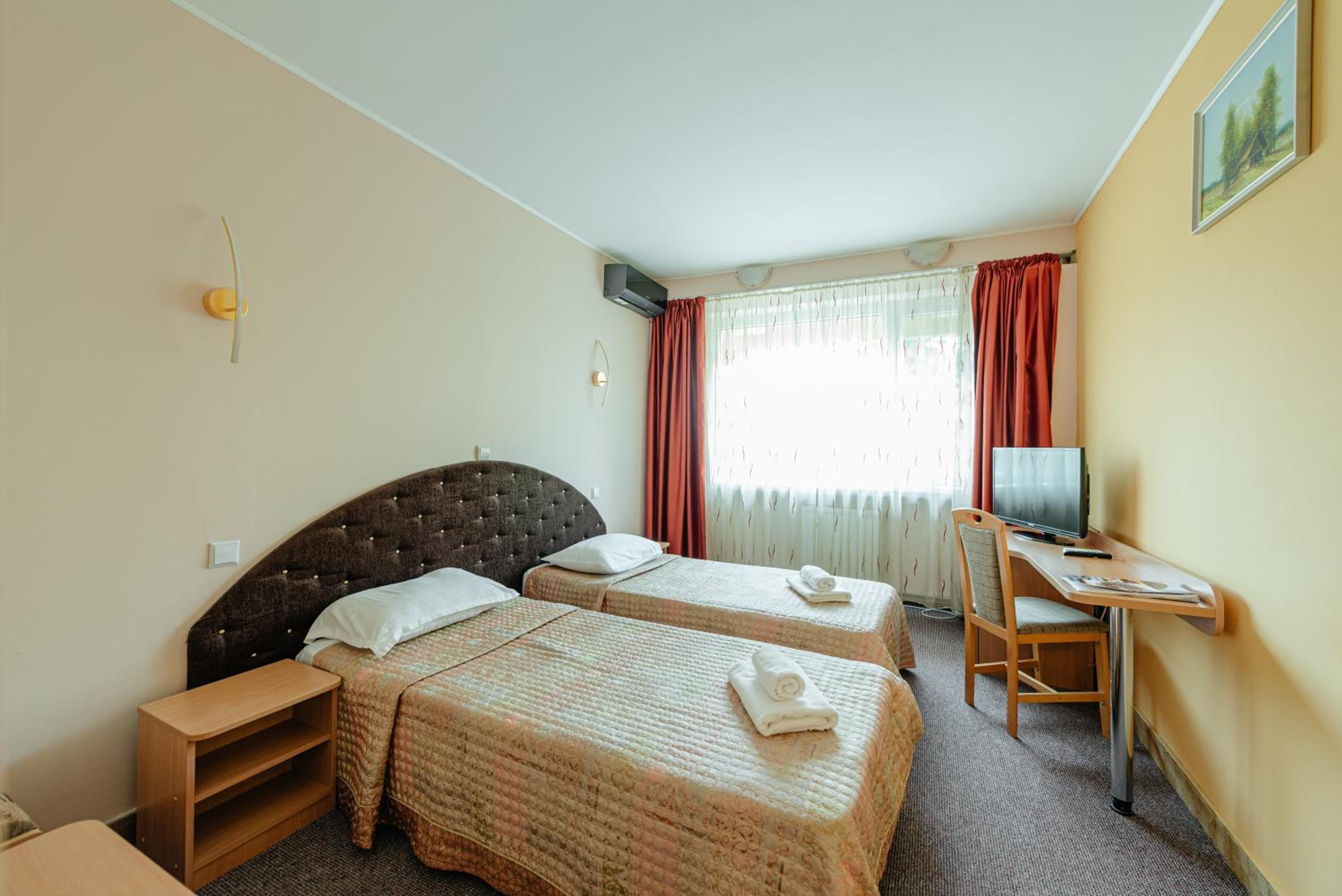 Hotel Rusca 10/50
