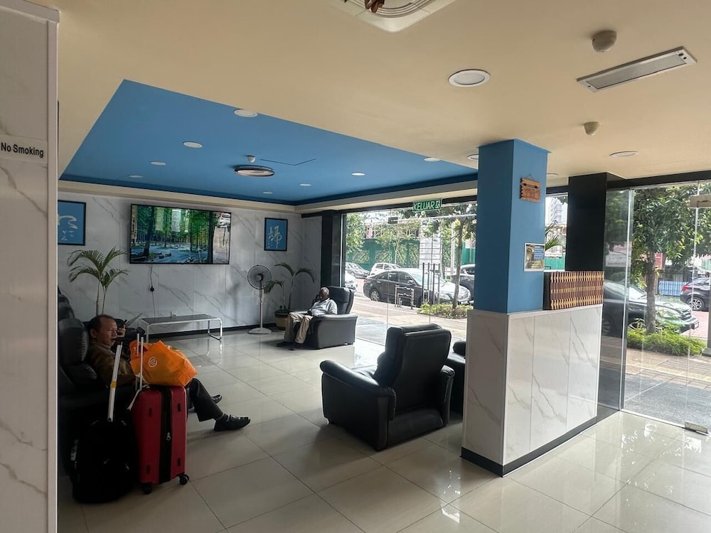 South of the clouds HOTEL KL Sentral 7/30