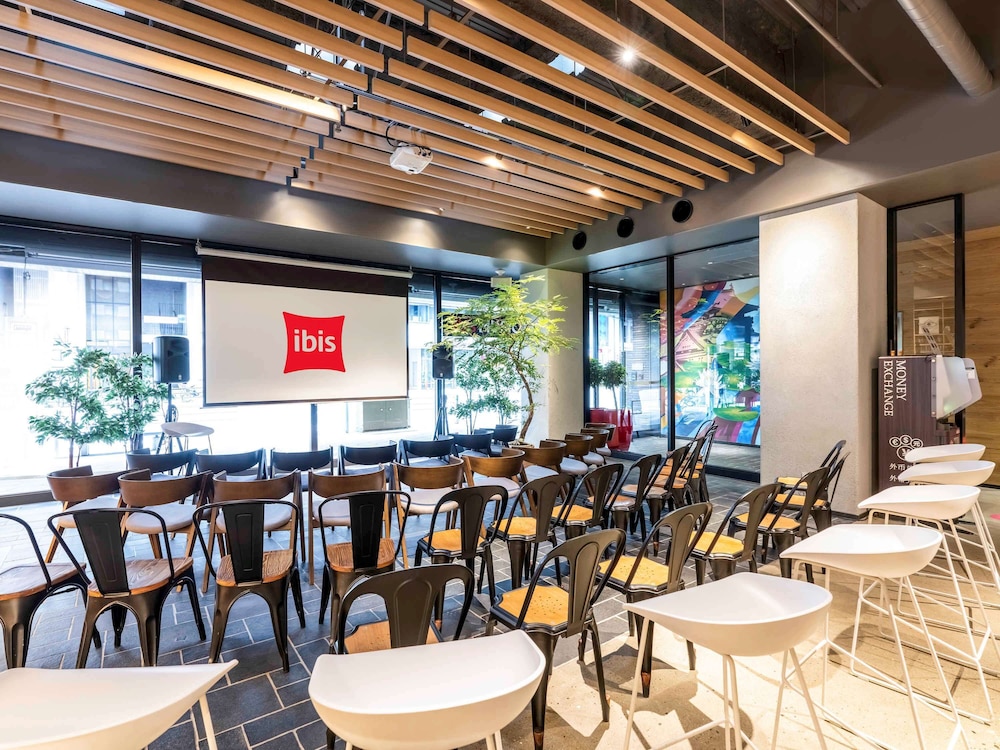 Ibis Osaka Umeda 52/65