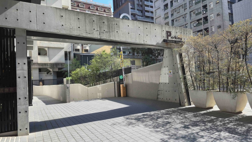HOTEL R14 59/62