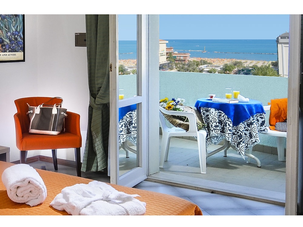 Hotel Losanna Gabicce Mare 38/59