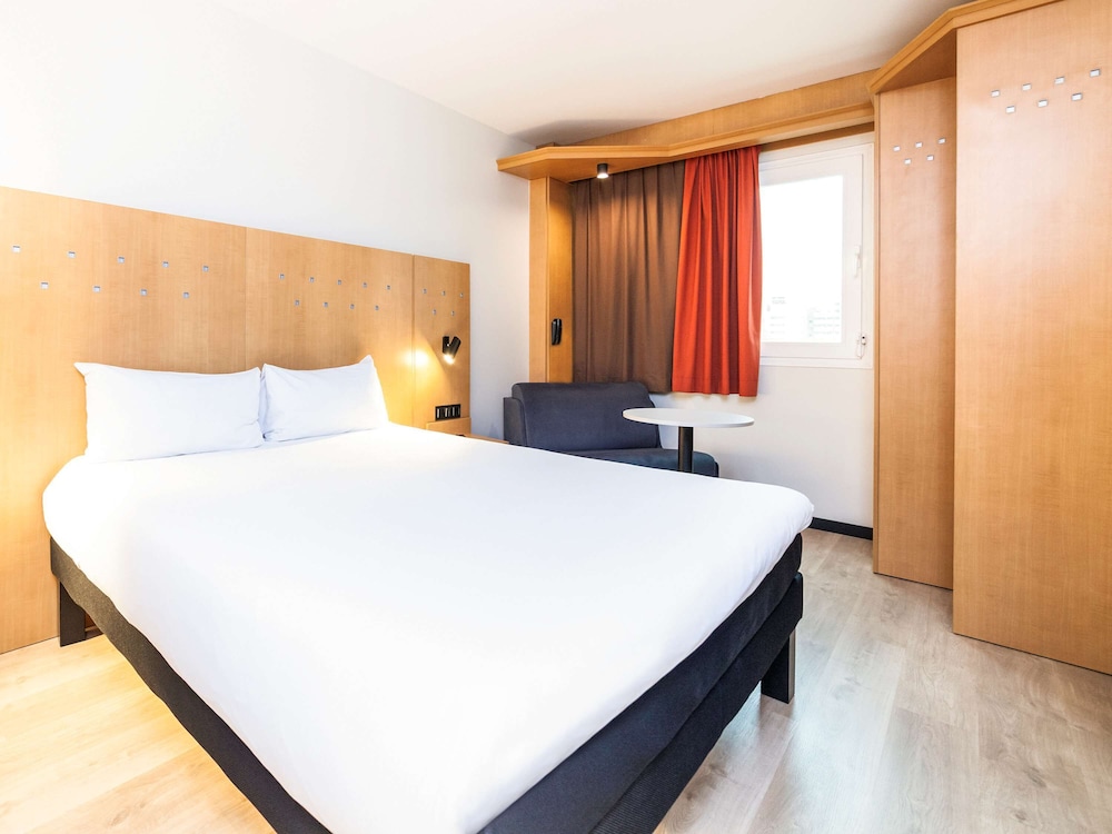 ibis Madrid Alcala de Henares La Garena 14/50