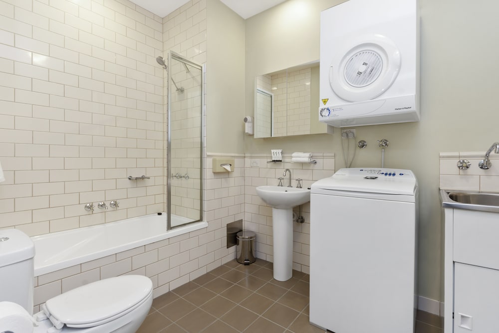 Launceston Central Apartment Hotel 46/51