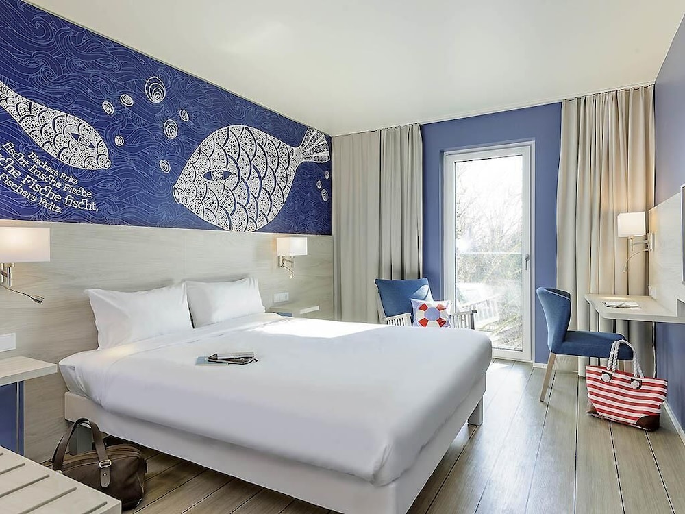 IBIS STYLES KONSTANZ 18/42