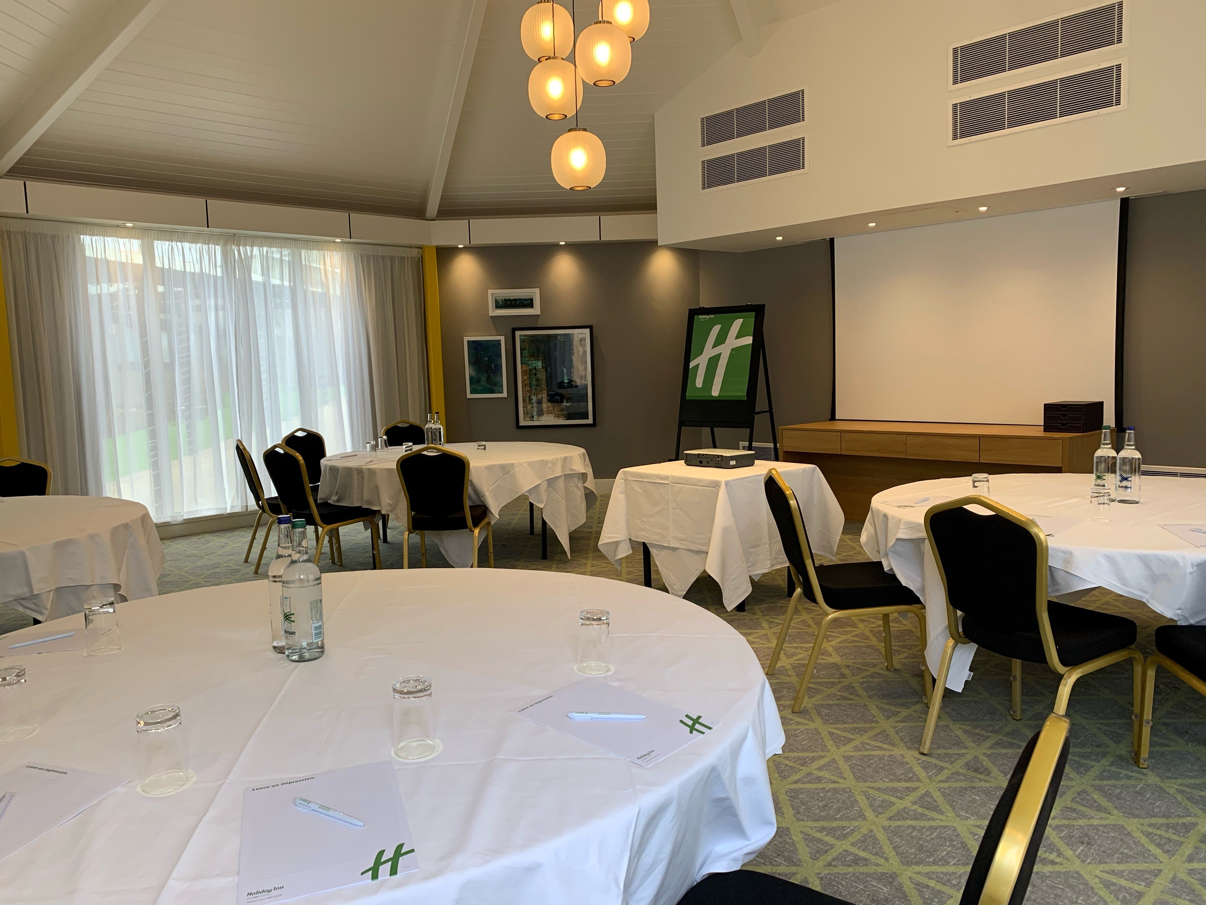 Holiday Inn Dover 46/50