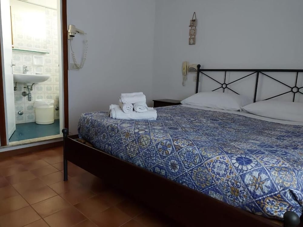 Hotel Brezza 27/50