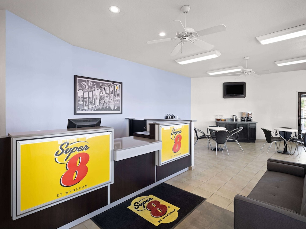 Super 8 by Wyndham Dunnigan 31/60