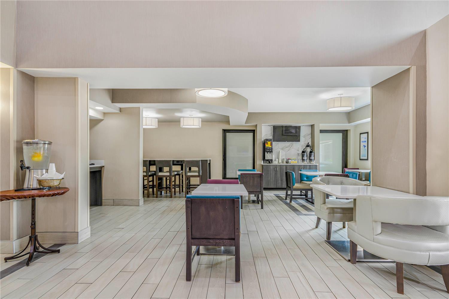 La Quinta Inn & Suites by Wyndham Batavia 28/41