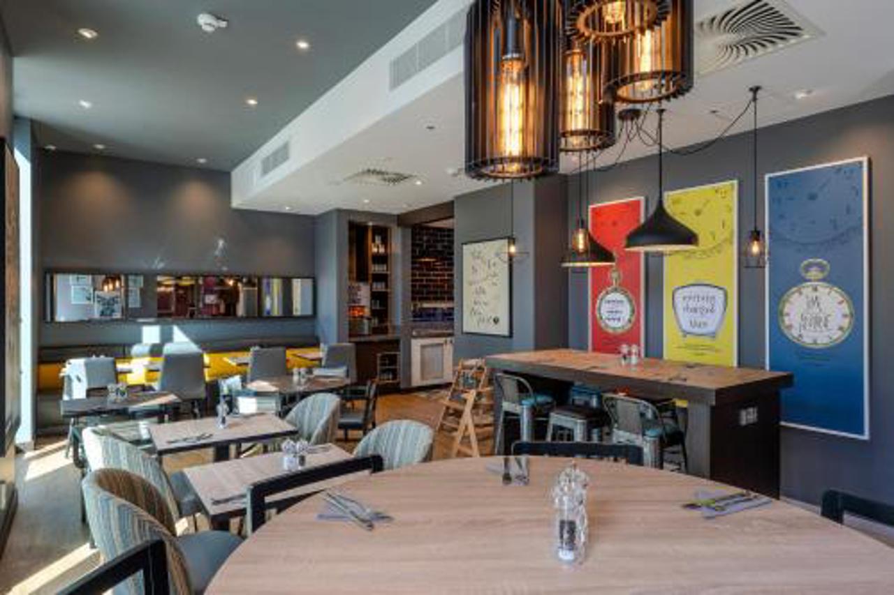 Premier Inn Bremerhaven 54/72