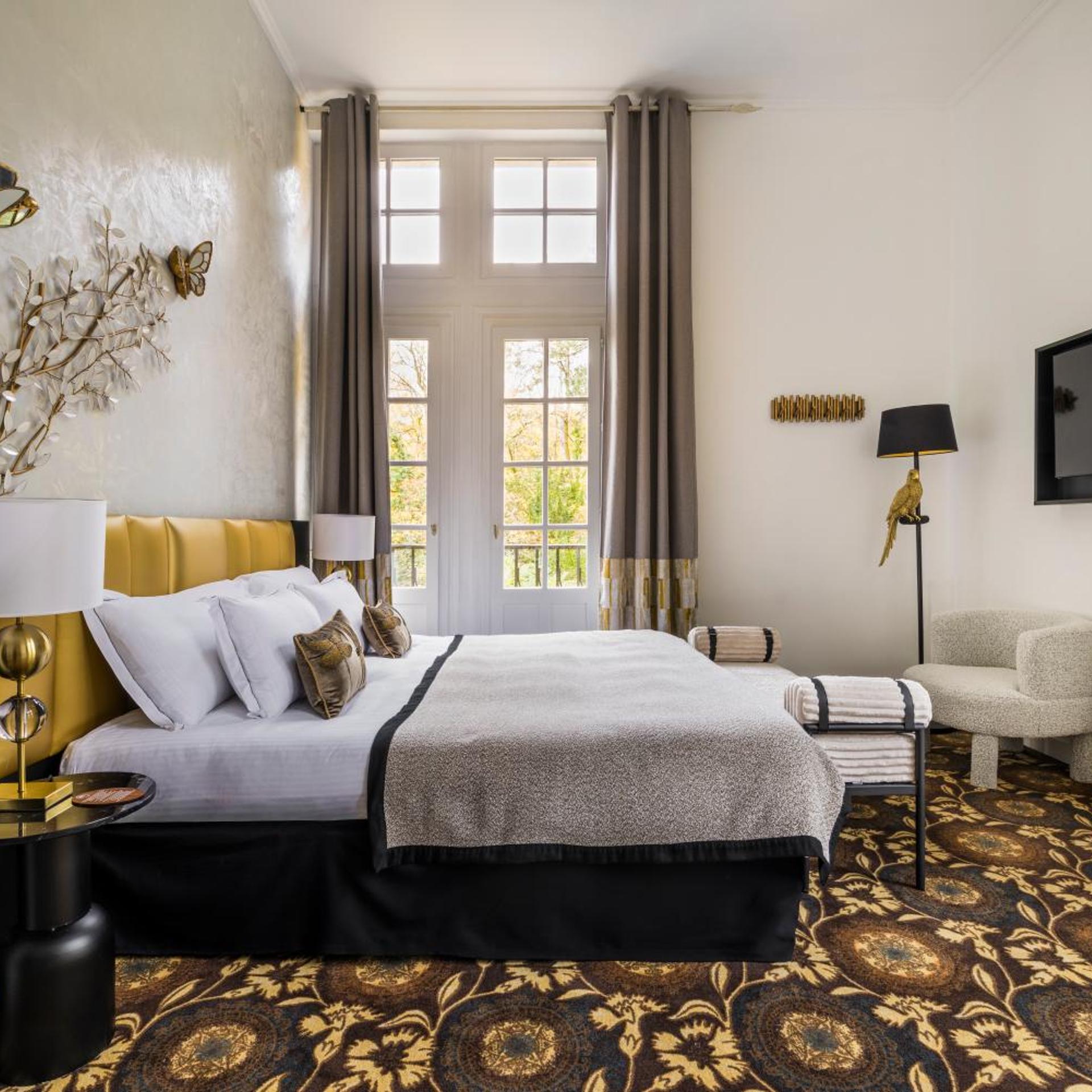 Castle, Superior, Double or Twin Bed