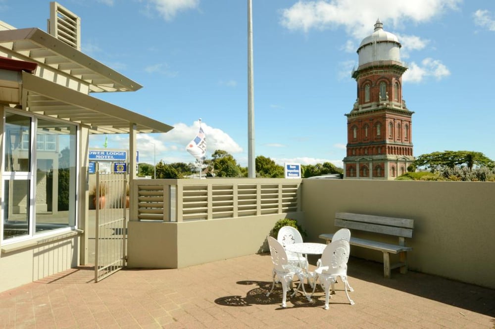 Tower Lodge Motel 49/51