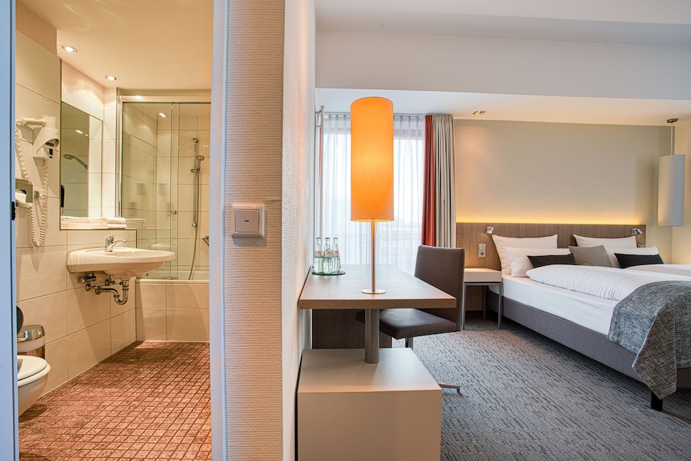 Kommerzhotel Koln 30/49