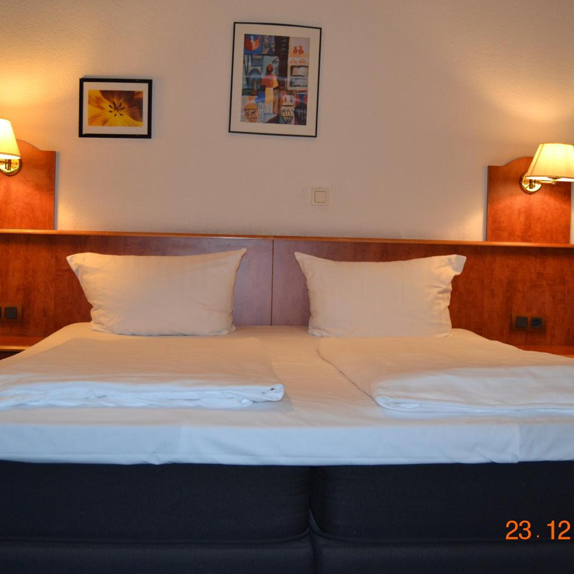 Standard, Double Bed