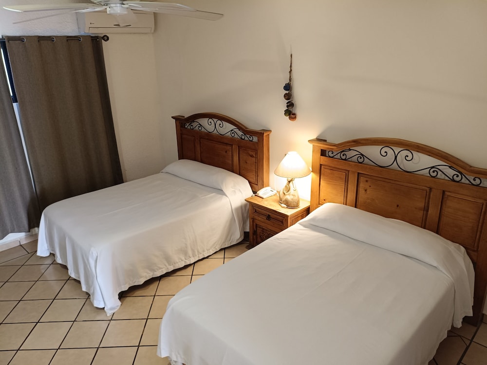 Hacienda Bugambilias 27/71