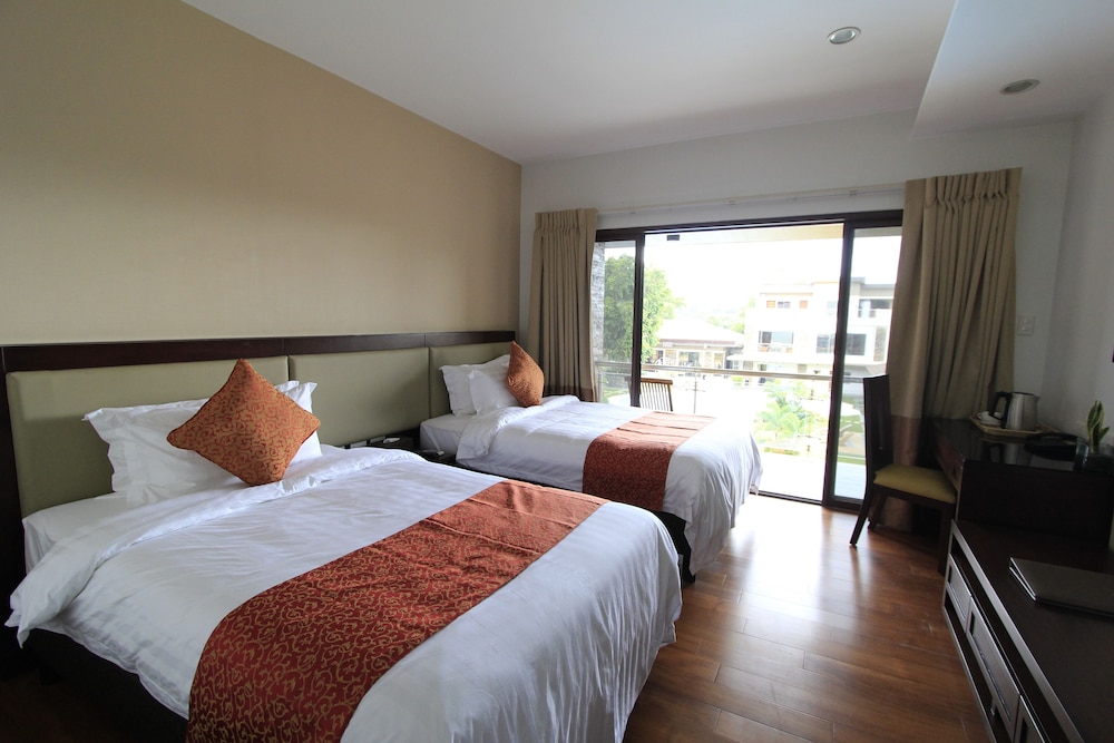 Coron Soleil Garden Resort 9/68