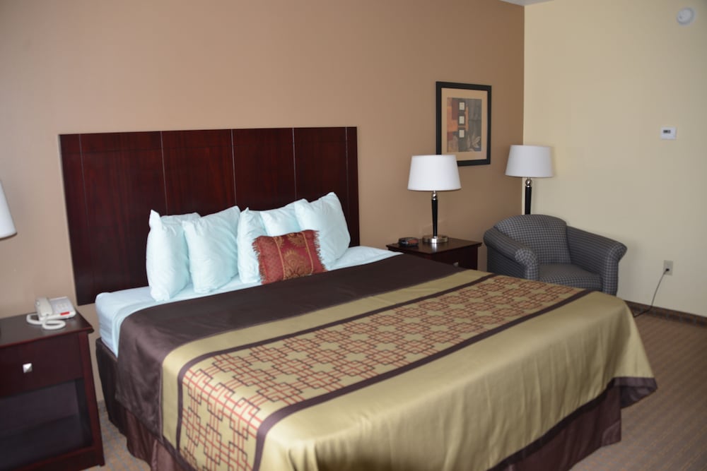 Irish Inn And Suites 26/35