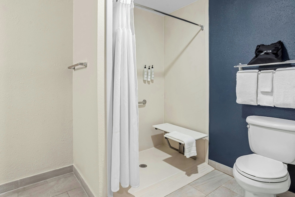 Fairfield Inn Suites By Marriott Hinesville Fort Stewart 46/50