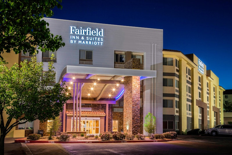 Fairfield Inn & Suites By Marriott Albuquerque Airport 1/3