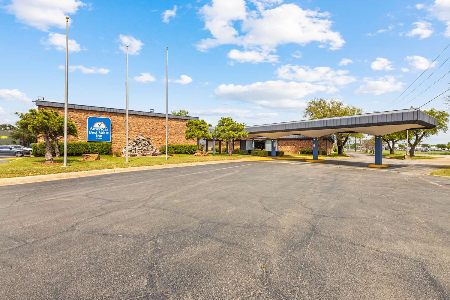 Americas Best Value Inn Ft. Worth Hurst 25/37