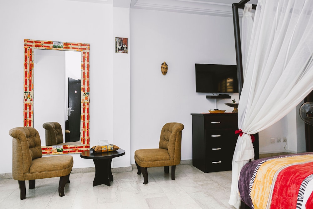Villa Jaddis 25/50