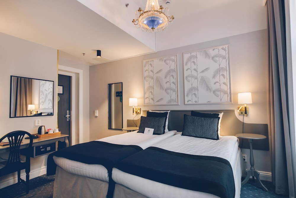STANDARD, TWIN BEDS