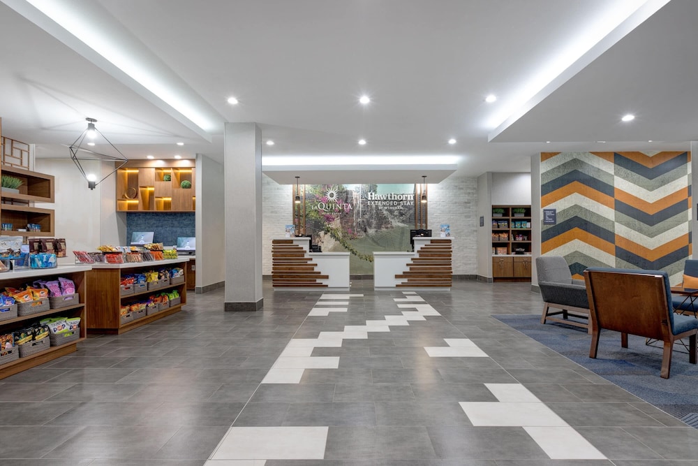 La Quinta Inn & Suites by Wyndham Eagle Pass 8/42