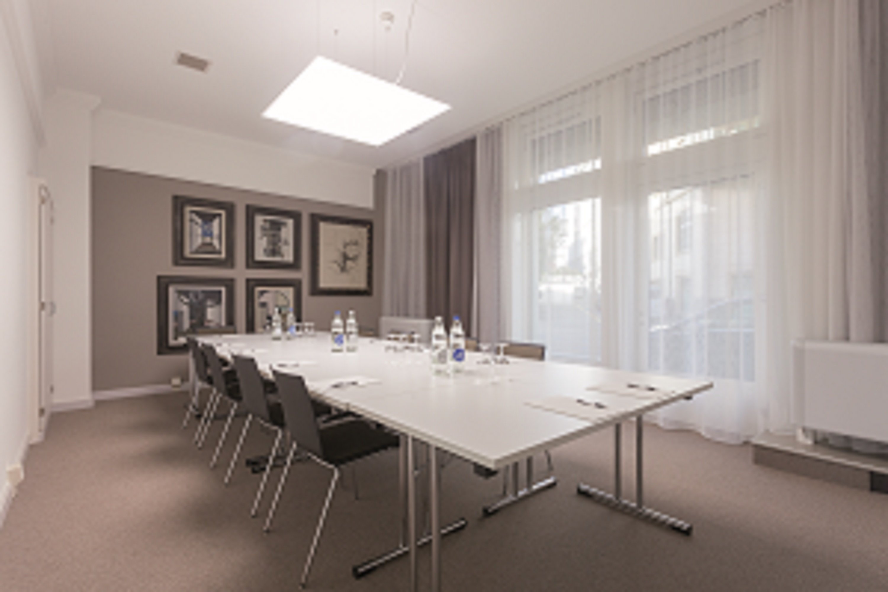 Emma House All Suite 44/60