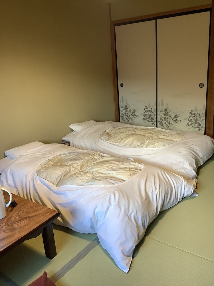 Resort Inn Seikan 9/27