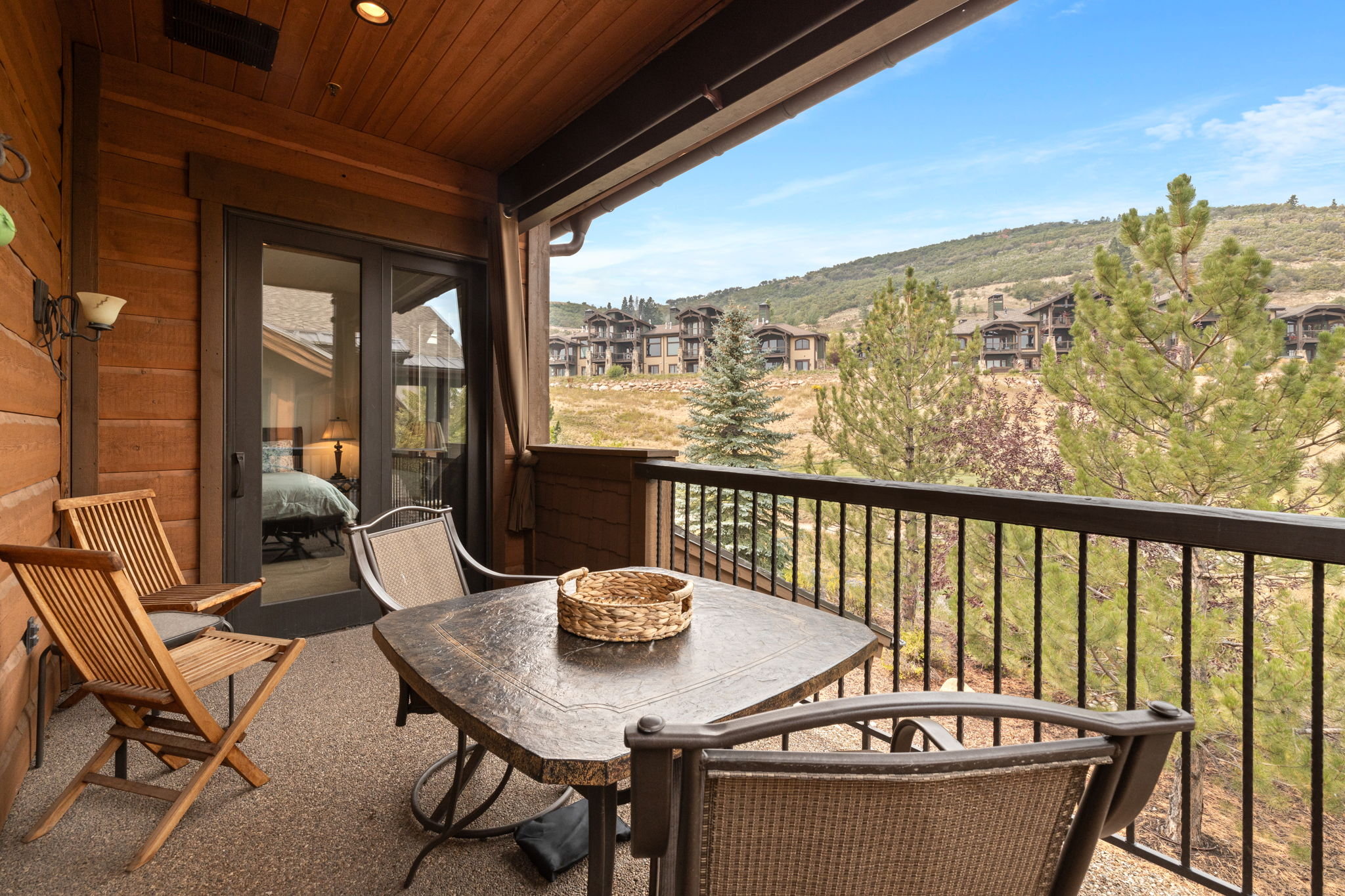 Juniper Landing By Lespri Management 31/50