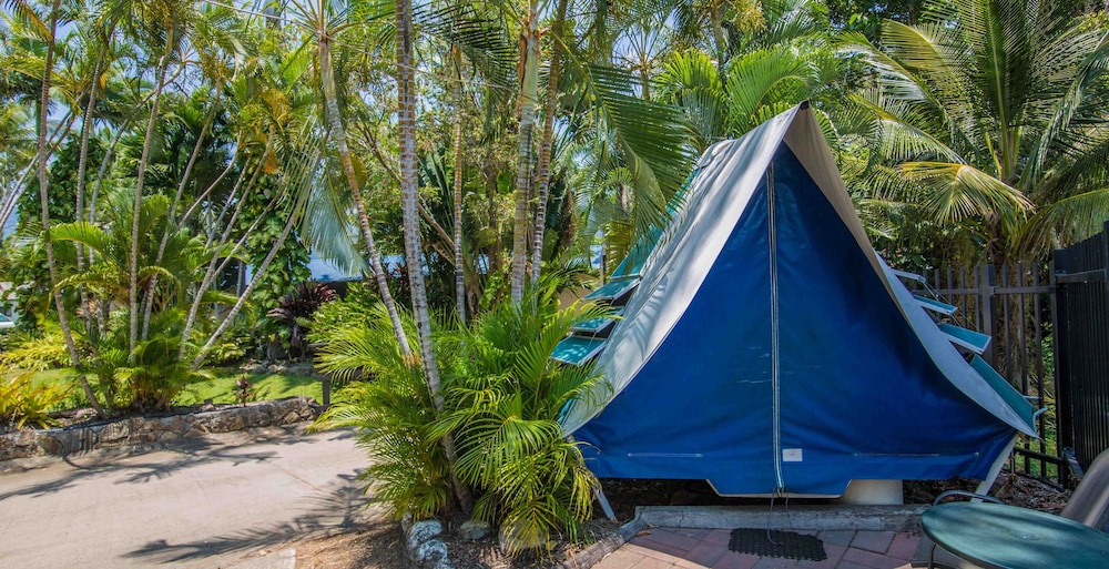 Tasman Holiday Parks - Airlie Beach 45/74