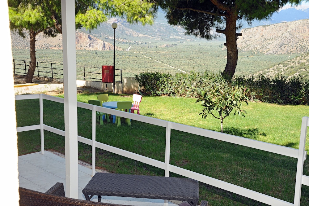 Chrissa Camping Rooms & Bungalows 27/33