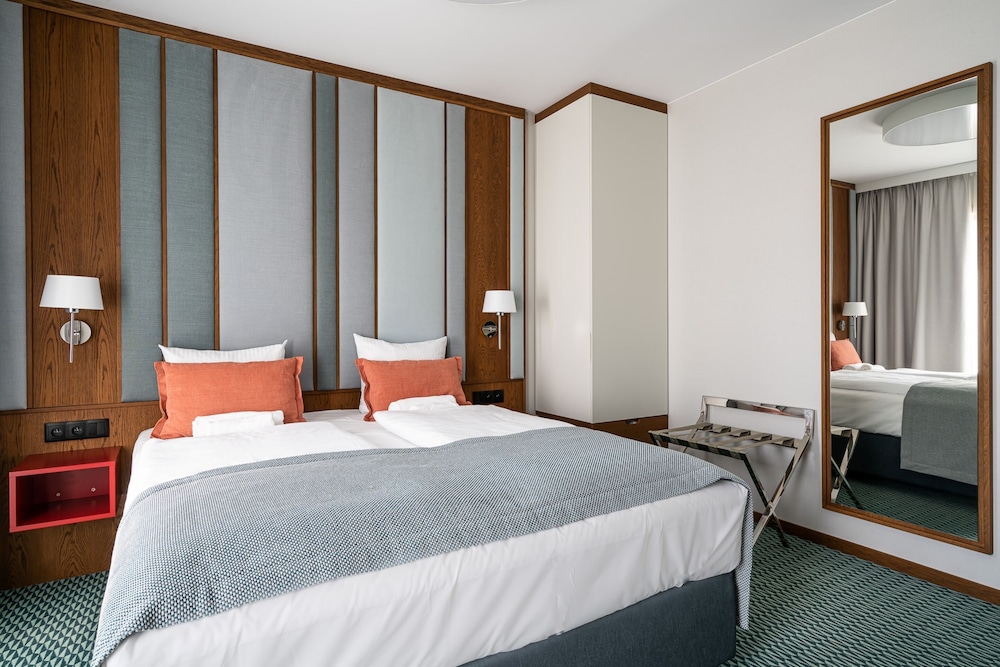 RentPlanet Apartamenty Centrum (ex Hotel City Center Wroclaw) 12/24