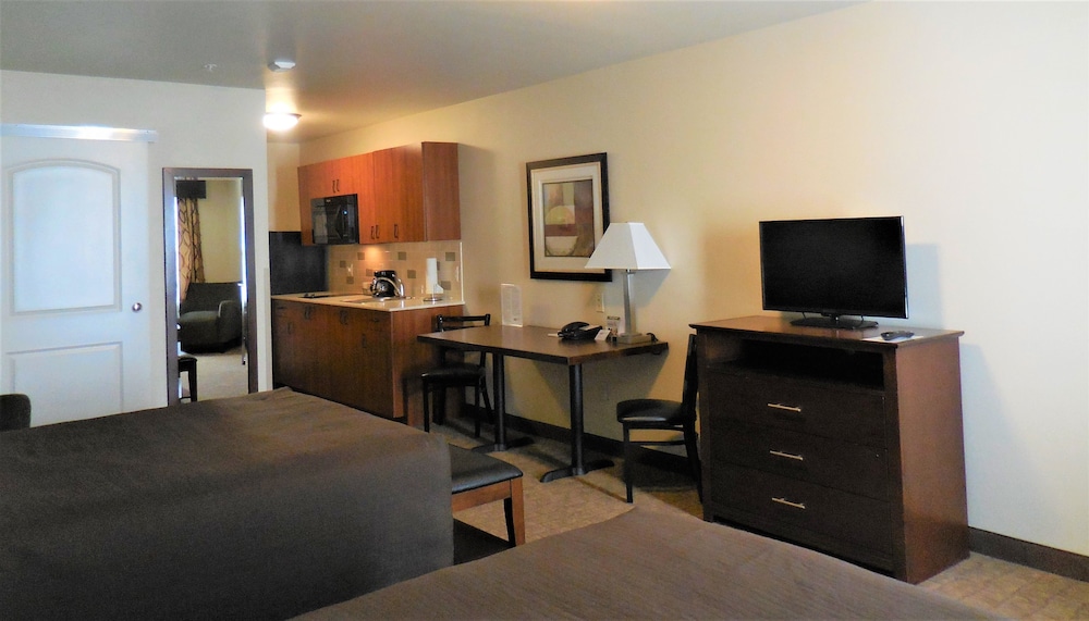 Ledgestone Hotel Elko 39/50
