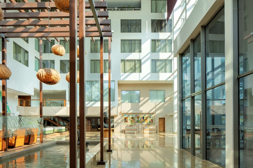 Radisson Blu Plaza Hotel Hyderabad Banjara Hills 14/73