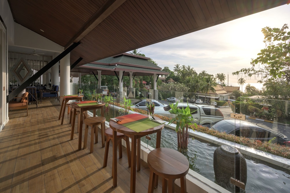 Andamantra Resort And Villa Phuket 34/49