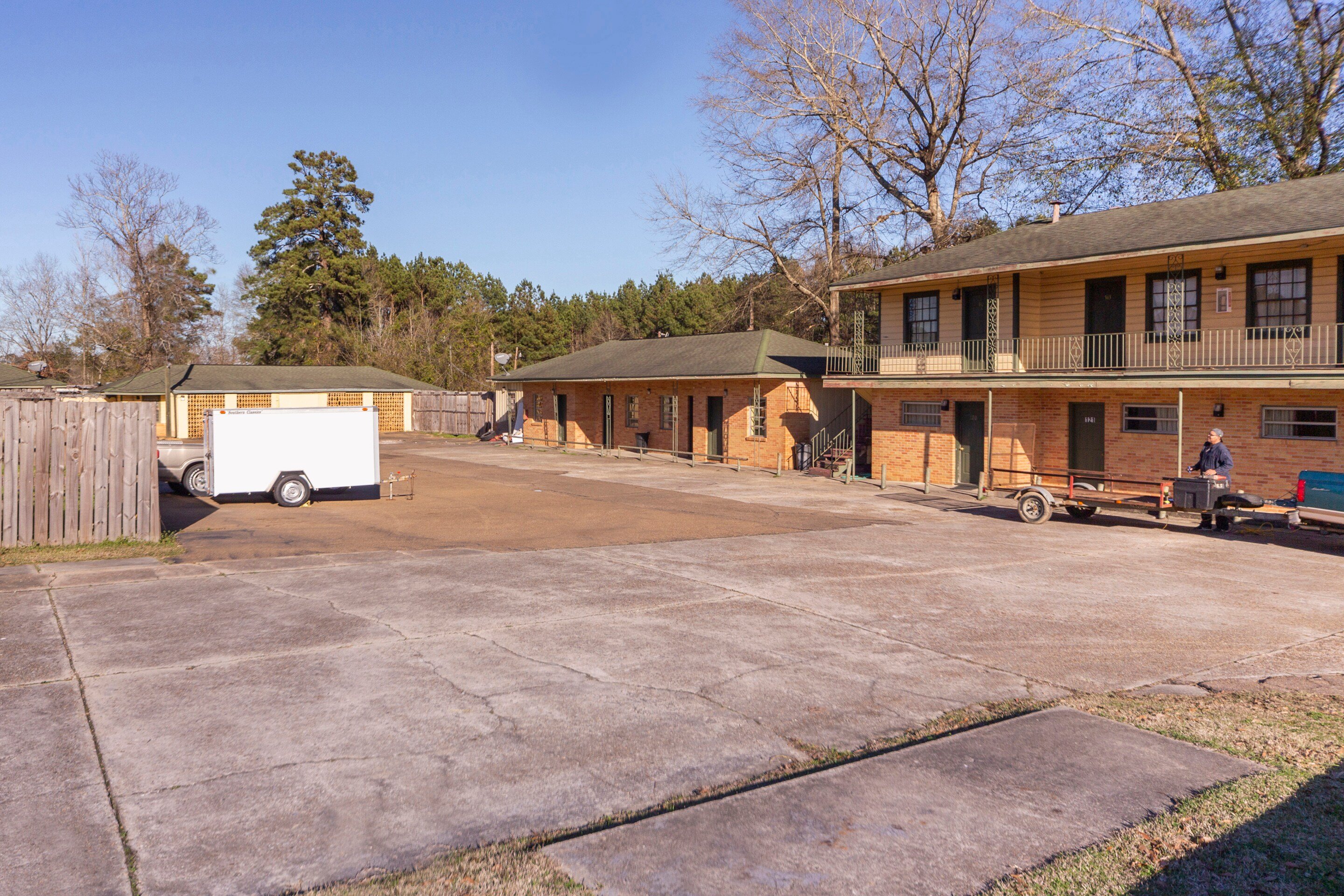 Hotel Brookhaven MS Hwy 51 North 4/34
