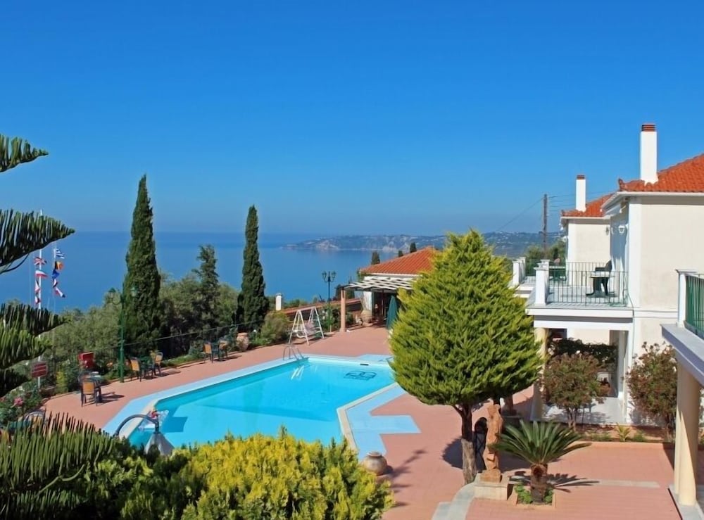 Garbis Villas 49/50