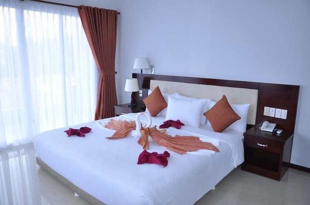 Hoa Binh Phu Quoc Hotel 12/37