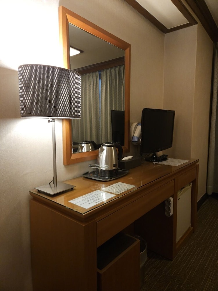 Insadong Crown Hotel 50/60