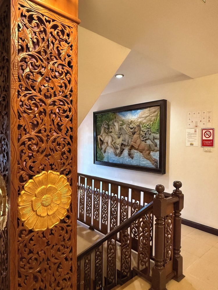 Ban Aothong Hotel 11/50