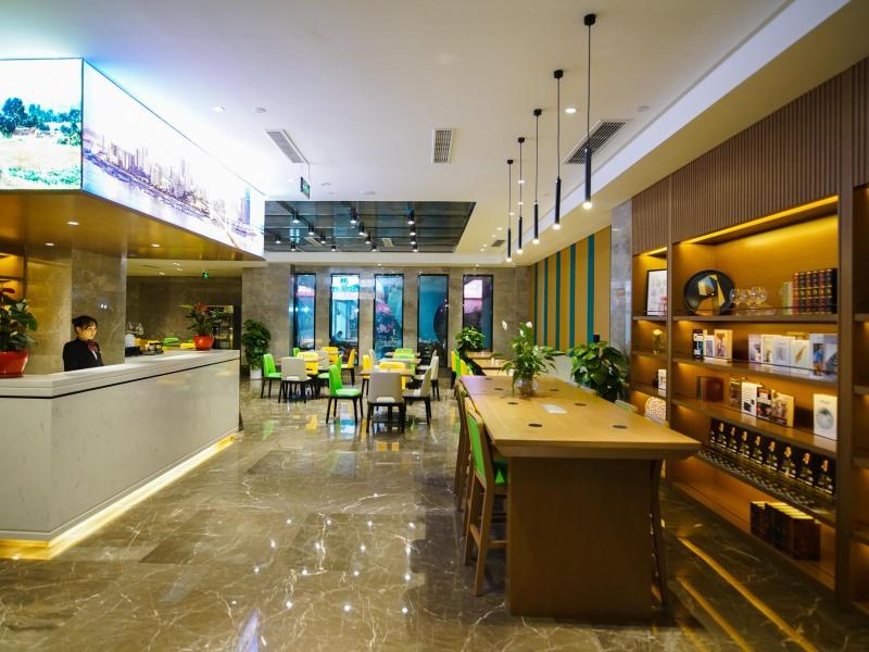 GreenTree Eastern Chongqing Jiefangbei Children's Hospital Hotel 11/65